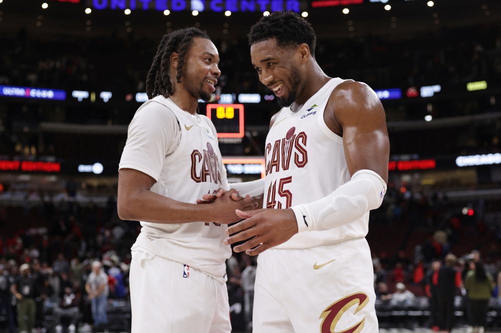 更是球队整 更是球队整