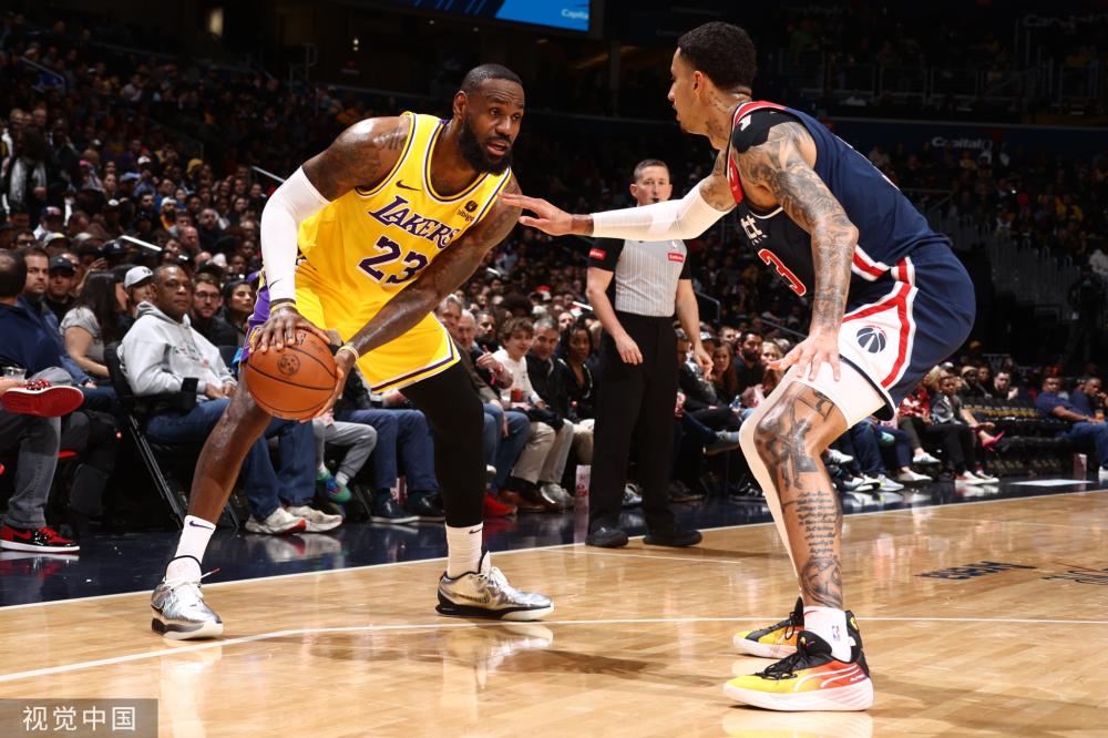 运动员养伤 运动员养伤