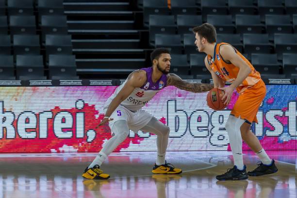 运动员自身 运动员自身