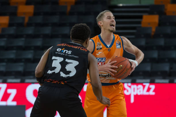 次转会都蕴 次转会都蕴